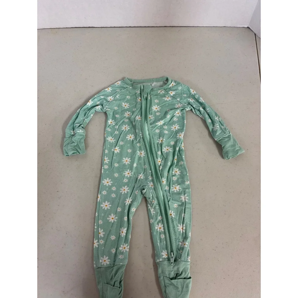 Carter's Baby Girl Sleeper Lot 3pc Newborn 0-3M Bamboo Daisy Pink Waffle Giraffe